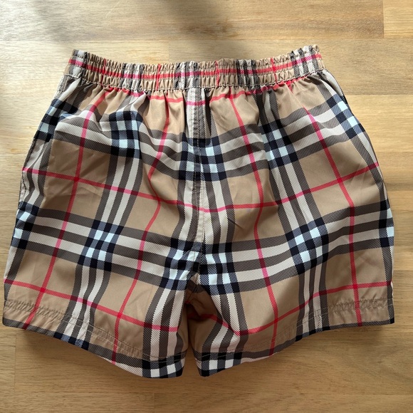 NWT Burberry boy's swim trunks - Picture 2 of 9